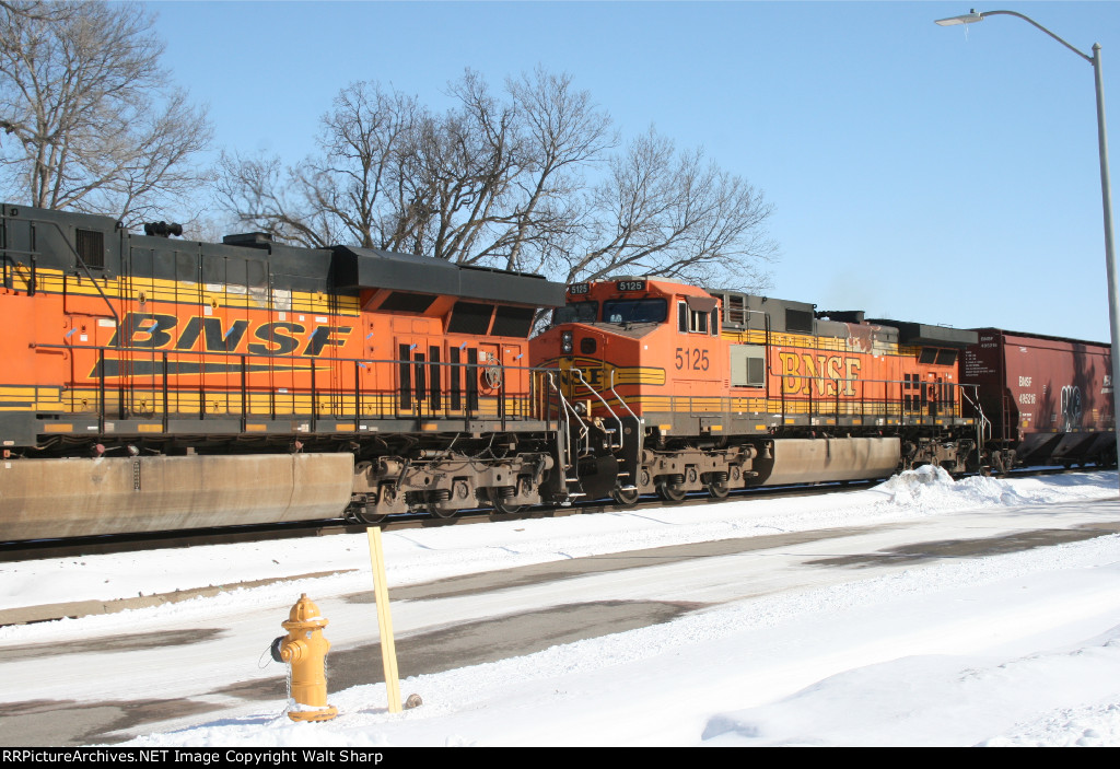 BNSF 5125